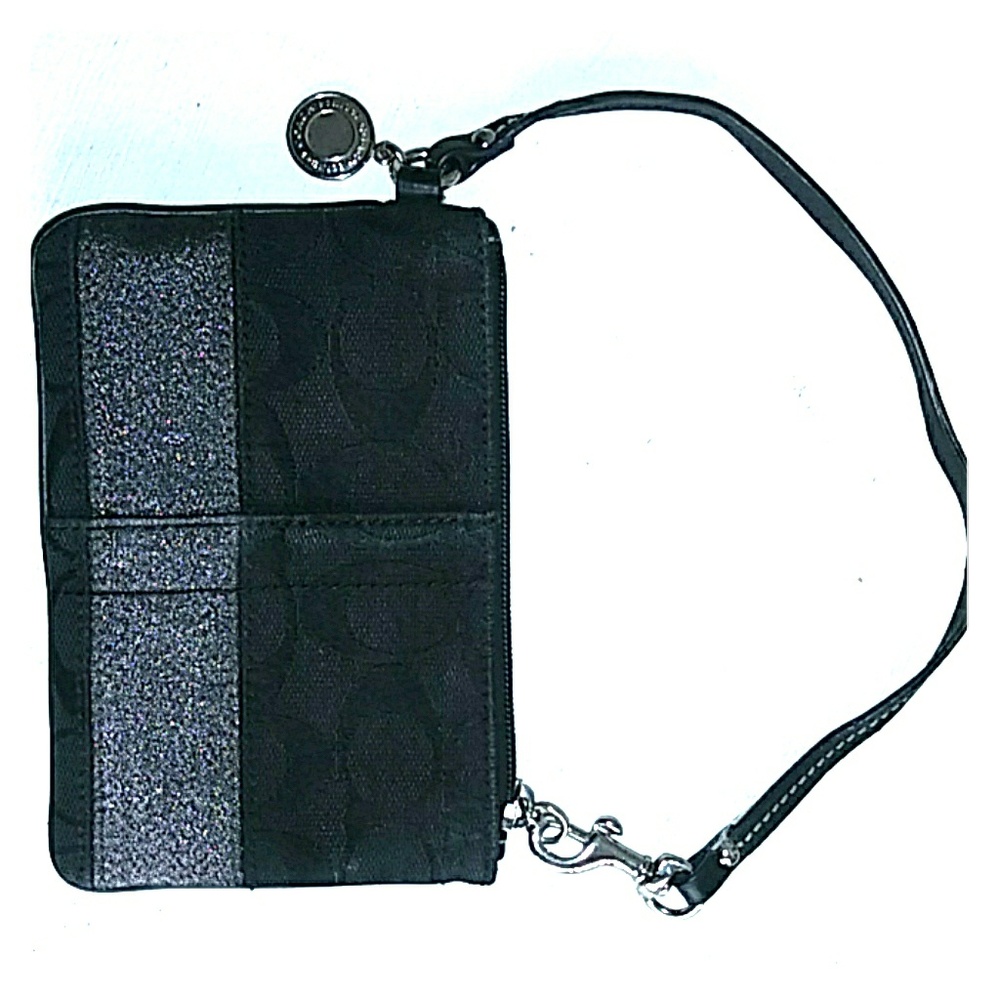 Coach clutch/ wristlet